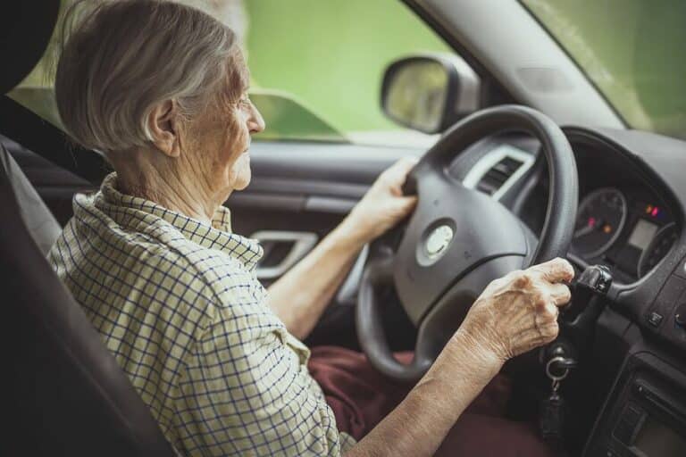 Elderly Care in Pacifica CA: Senior Driving