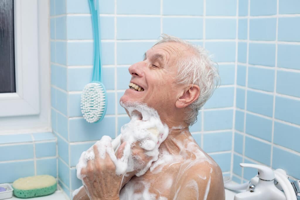 Homecare in Claremont CA: Elderly Bathing Tips