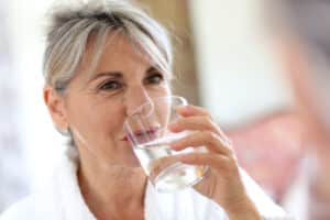 Home care can help seniors practice healthy eating and hydration habits.